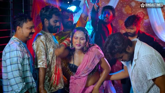 desi bihari chapri çıplak dans gösterisi starsudipa all all boys ile canlı ( tam film )