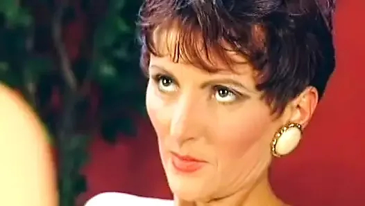 olgun Alman kaşar ateşli anal sikişten sonra hunk